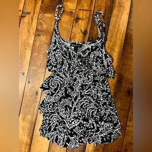 Inc International Concepts sleeveless top - Size Small